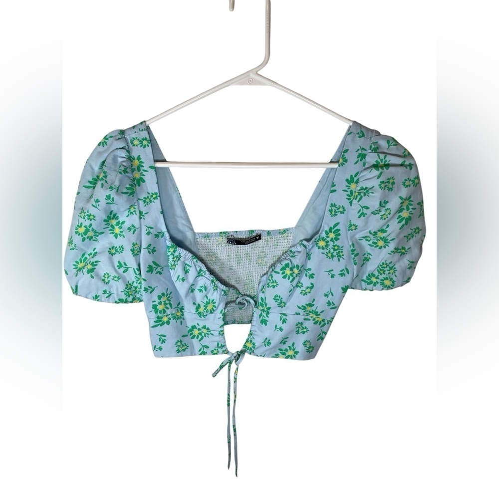 Zara Daisy Floral Linen Crop Top